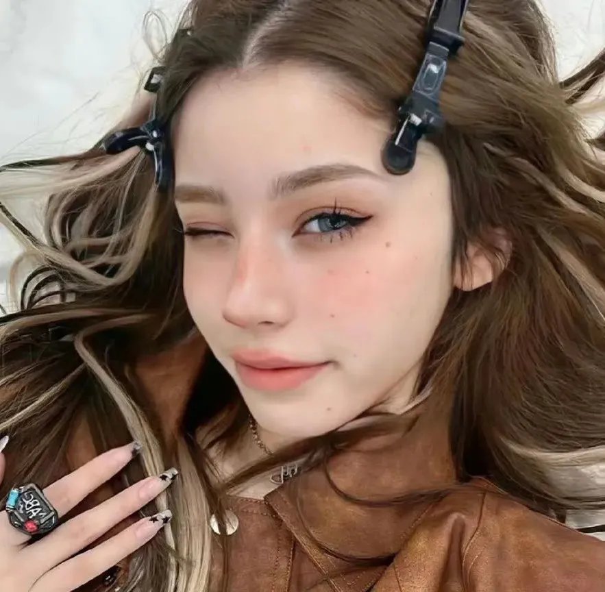 寸步不离的兄弟